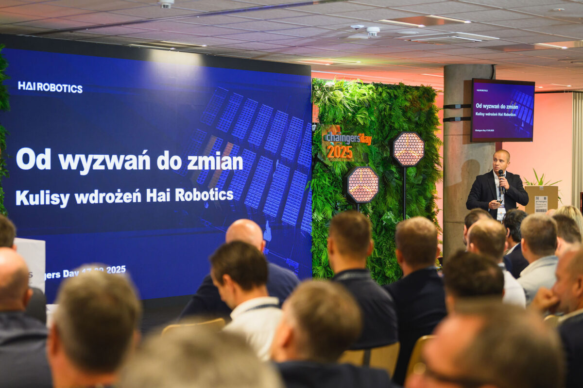 Uczestnicy wydarzenia Chaingers Day podczas przerwy