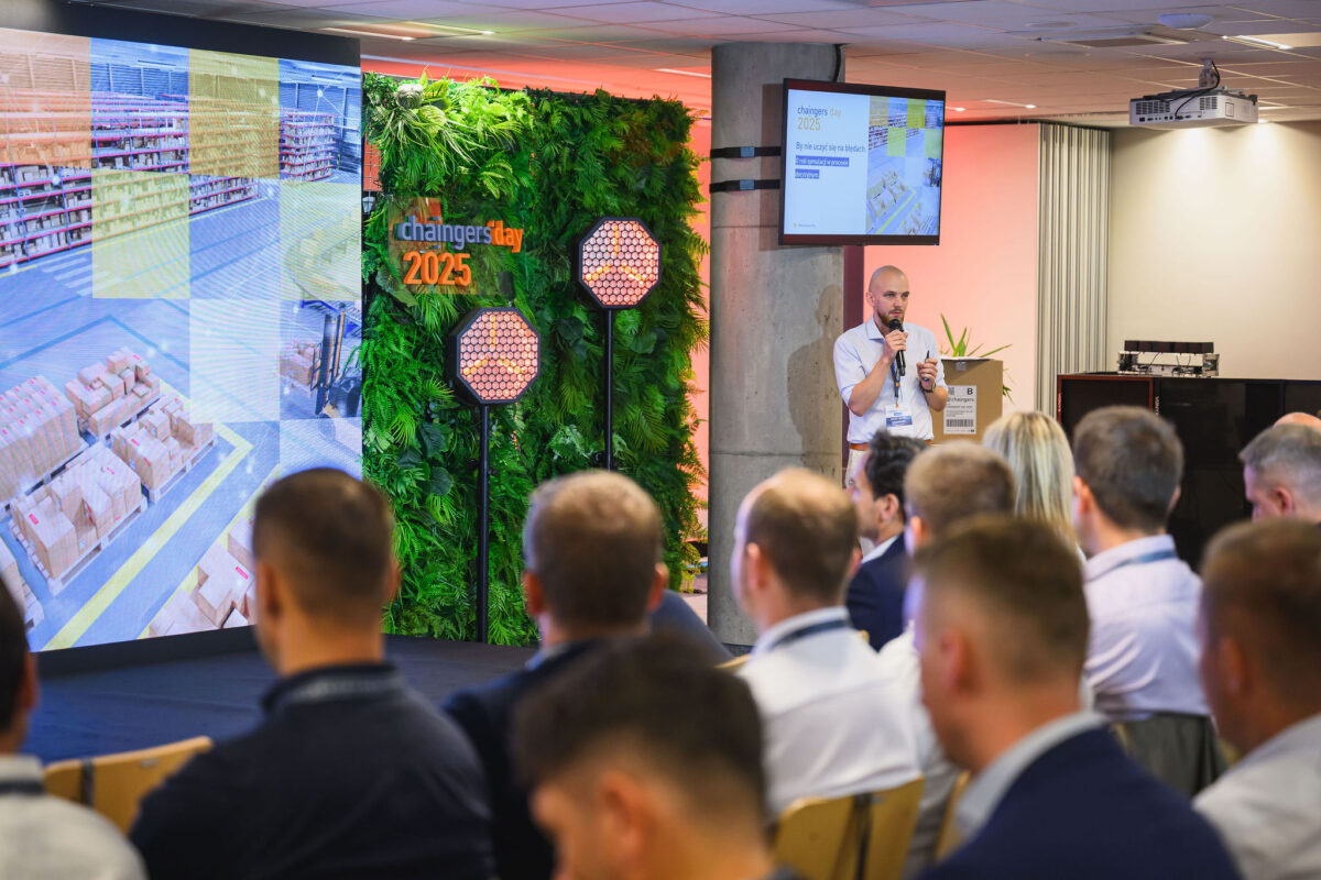 Pokaz urządzeń magazynowych podczas Chaingers Day 2025