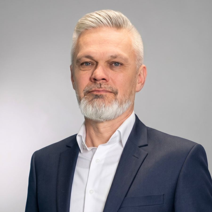 Kazik z zespołu Chaingers